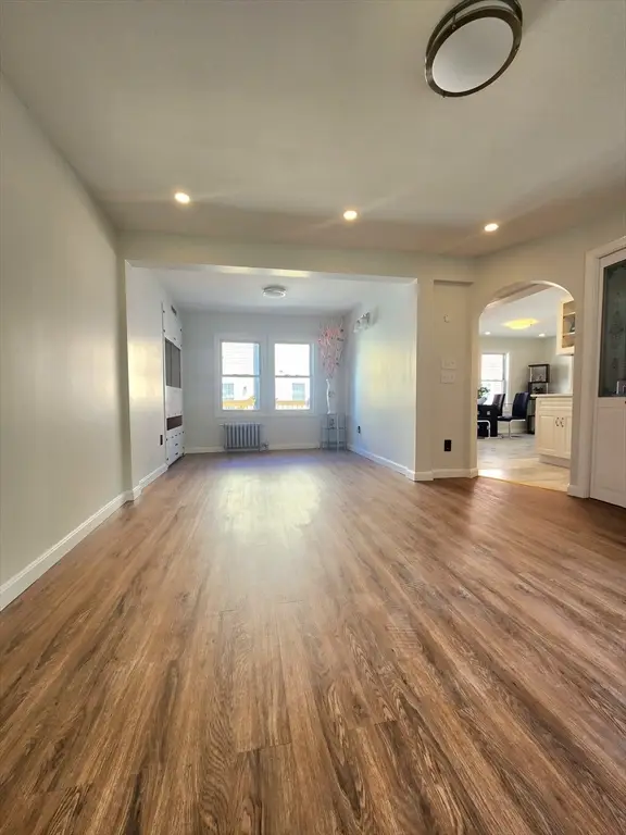 52 Harrison St, Worcester, MA 01604 - #3
