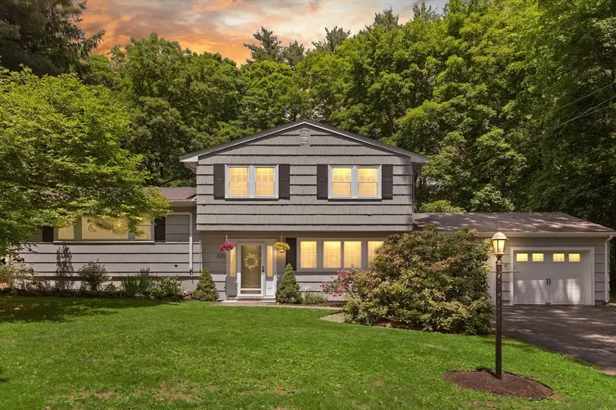 220 Old Lancaster Rd, Sudbury, MA 01776 - #2