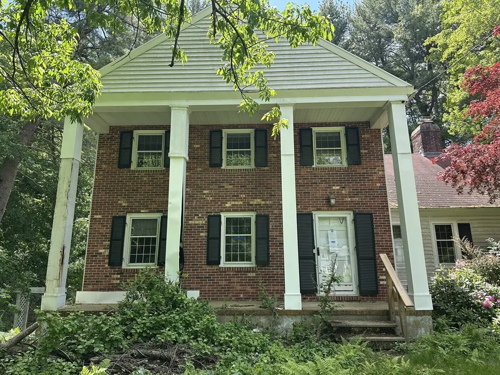 8 Pennock Rd, Chelmsford, MA 01824 - #1