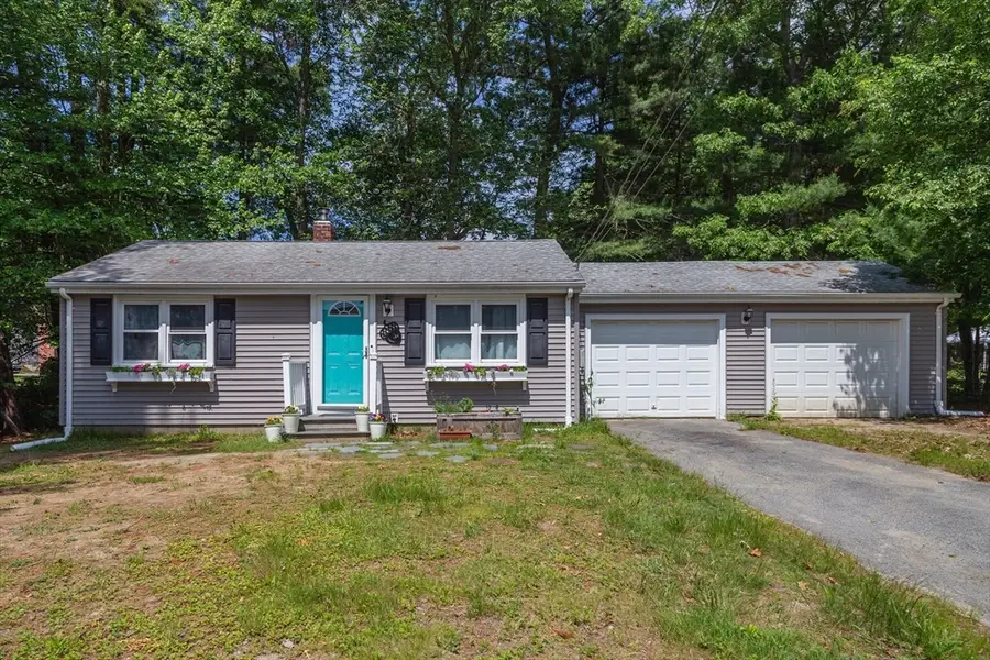 31 Acorn St, Middleboro, MA 02346 - #2