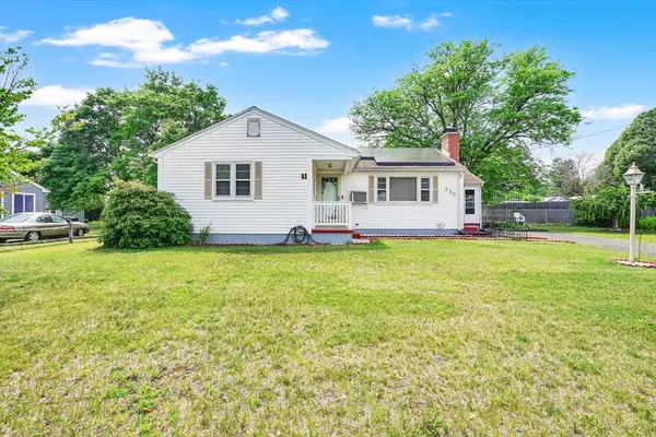 135 Bulat Dr, Springfield, MA 01129
