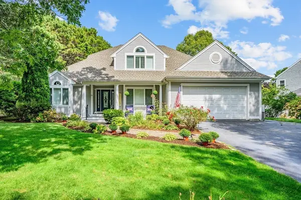 72 Bayshore Drive, Mashpee, MA 02649