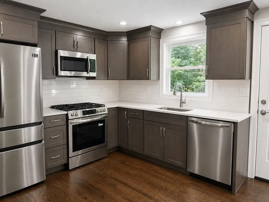 23 Ledgewood Drive, Canton, MA 02021 - #3