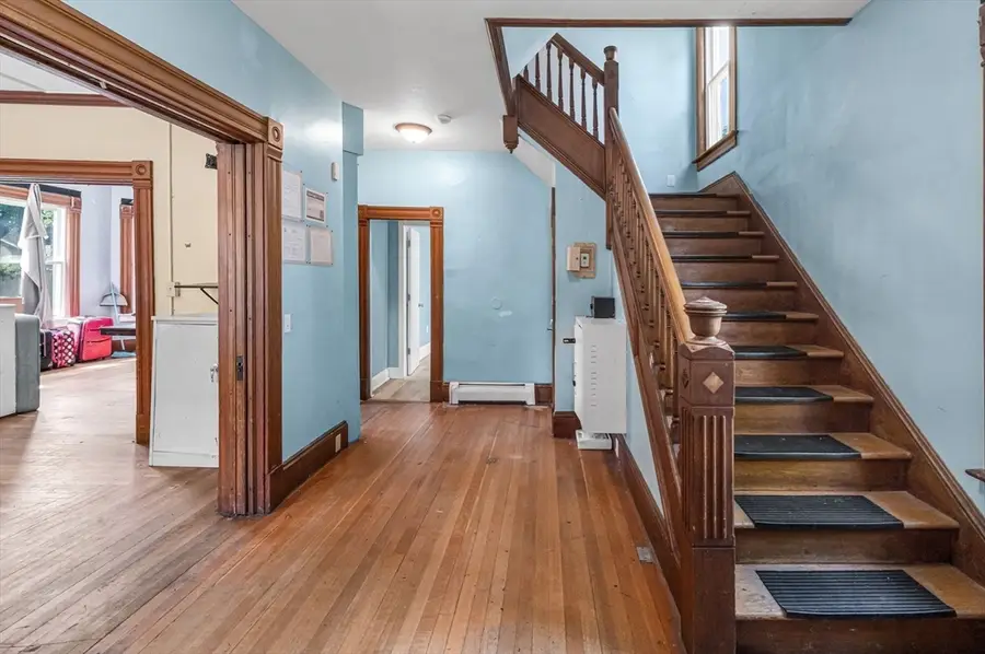 130 Berkshire St, Springfield, MA 01151 - #3