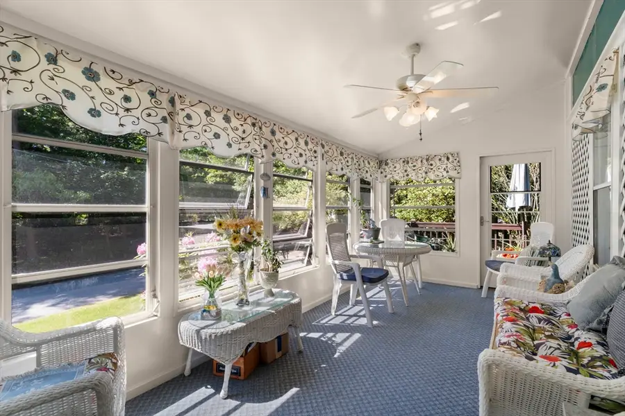 14 Naylor Ave, North Chelmsford, MA 01863 - #3