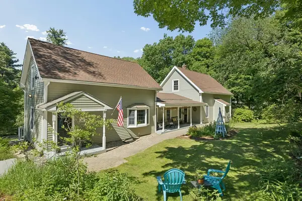 30 Lincoln Street, Hopkinton, MA 01748