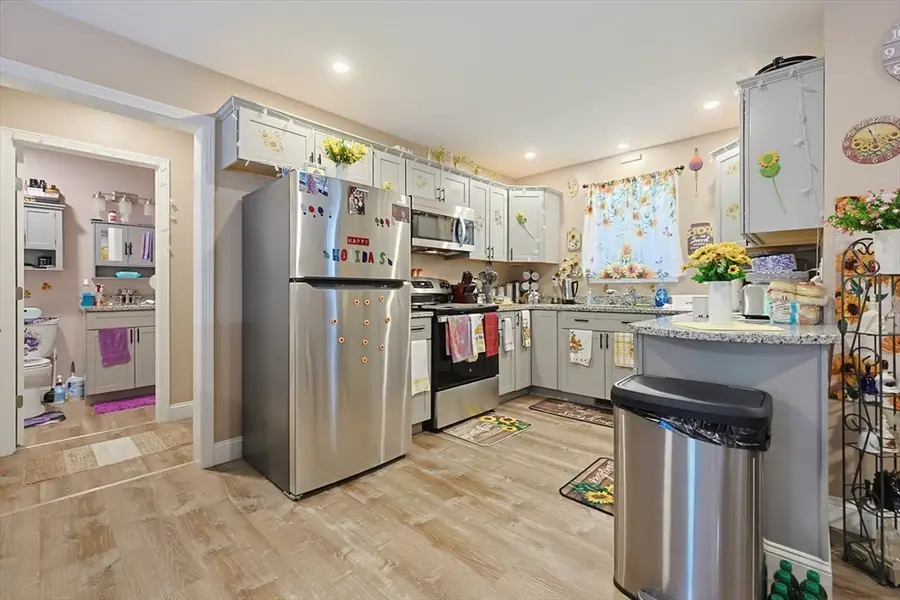 8 Union St, North Brookfield, MA 01535 - #2