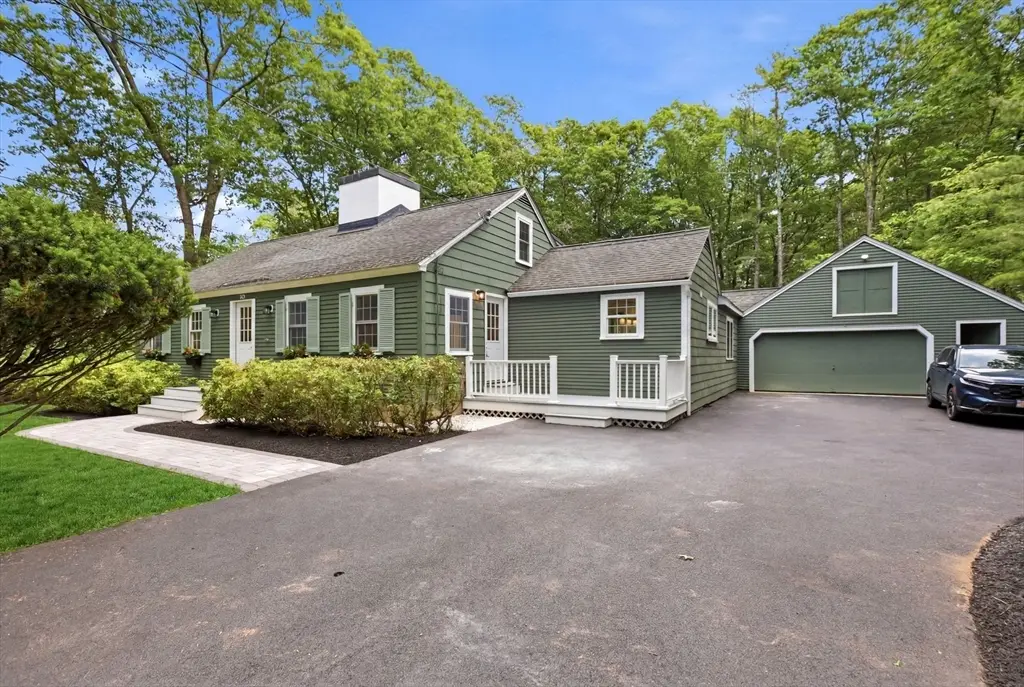 358 East St, Carlisle, MA 01741 - #1
