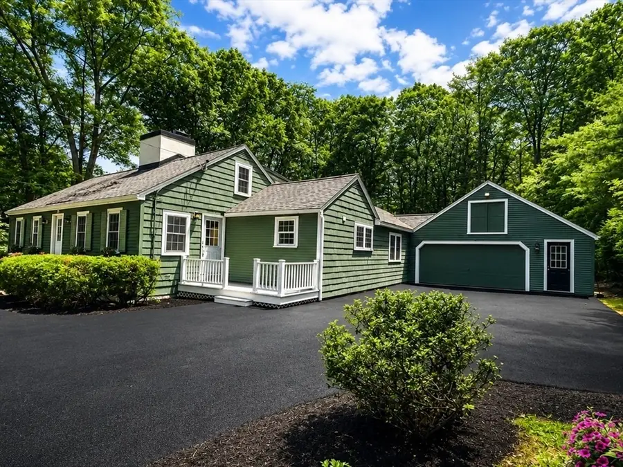 358 East St, Carlisle, MA 01741 - #2