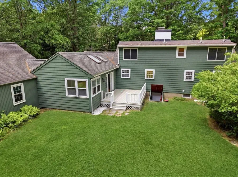 358 East St, Carlisle, MA 01741 - #3