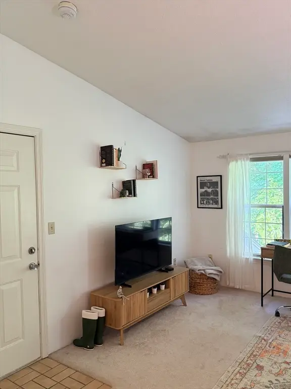 2 Squire Ct #8, Natick, MA 01760 - #3