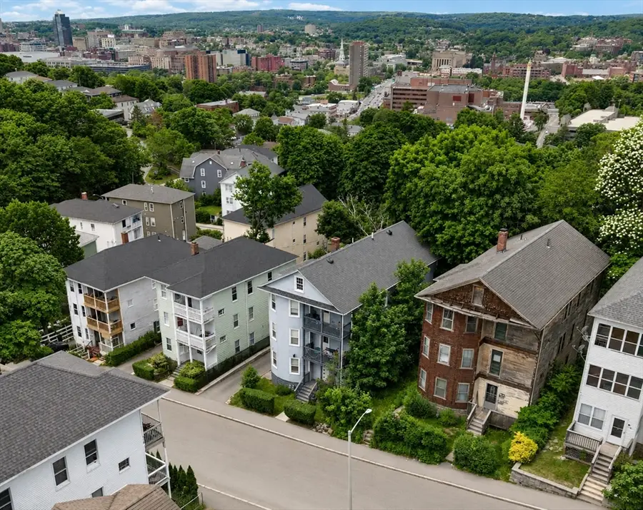 15 Stanton St, Worcester, MA 01605 - #3