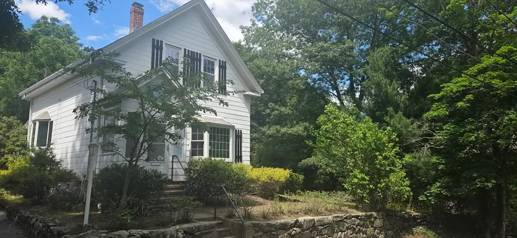 16 Columbia Ave, Newton, MA 02464 - #1