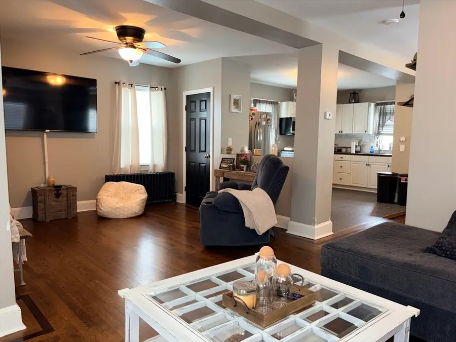 245 Clifford St, New Bedford, MA 02745 - #3