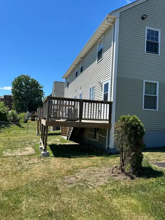 35-37 Pine St Court, Springfield, MA 01105 - #2