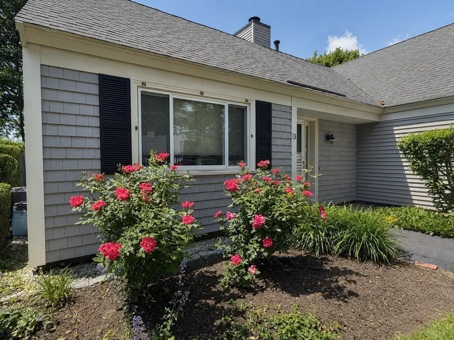 13 Northfield Ln #13, Dartmouth, MA 02747 - #3