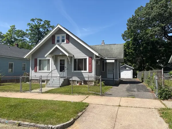 136 Maynard St, Springfield, MA 01109