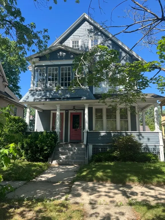 120-122 Firglade Ave, Springfield, MA 01108