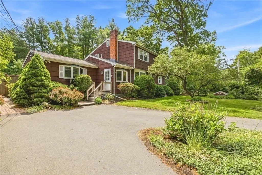 93 Hudson St, Halifax, MA 02338 - #1