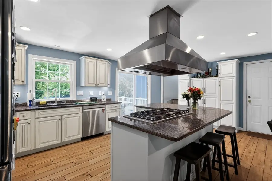 23 Smith St, Attleboro, MA 02703 - #2