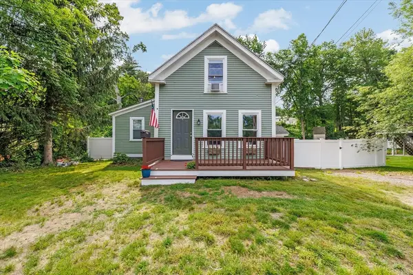 92 Oak Ave, Athol, MA 01331