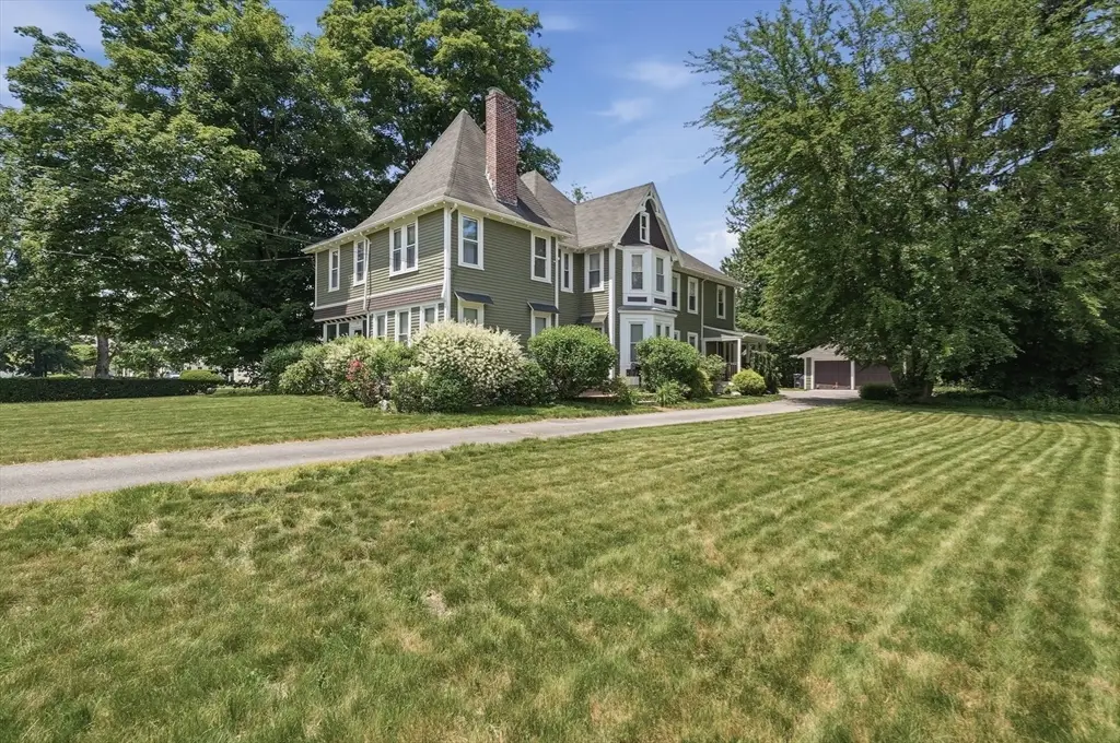 19 Eliot St #2, Natick, MA 01760 - #1