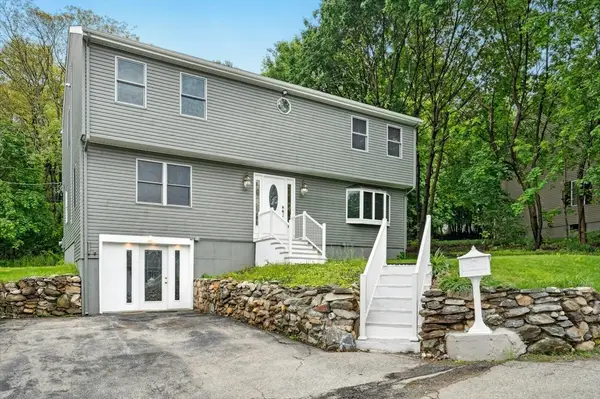 45 Dillon St, Worcester, MA 01604