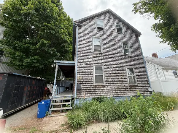 19 Swampscott Ave, Peabody, MA 01961