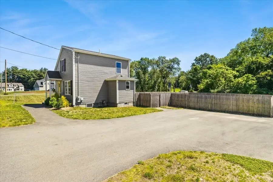 64 Fall River Ave, Seekonk, MA 02771 - #3