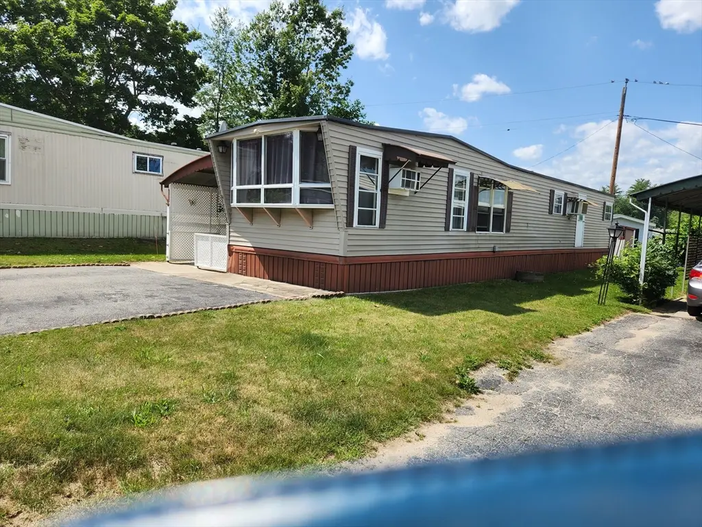 556 Central Street #4, Leominster, MA 01453 - #1