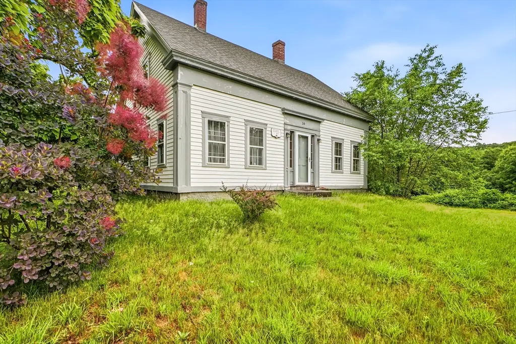 34 George Street, Mendon, MA 01756 - #1