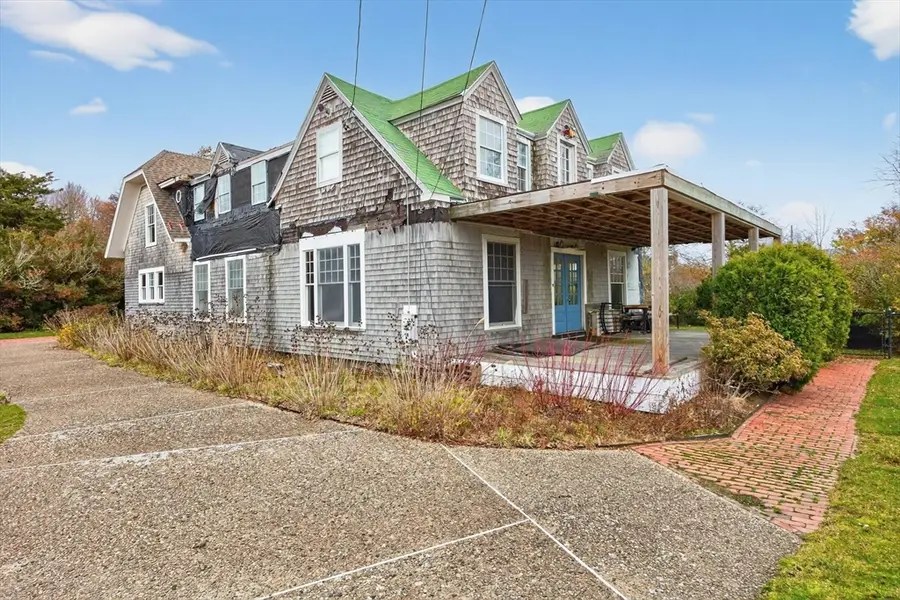 9 Hedge Lane, Falmouth, MA 02540 - #2