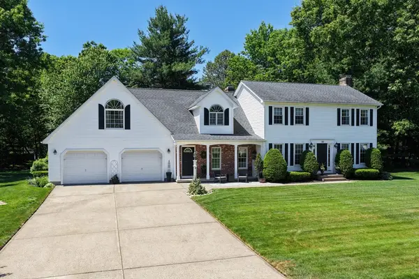 89 Kane Brothers Cir, Westfield, MA 01085