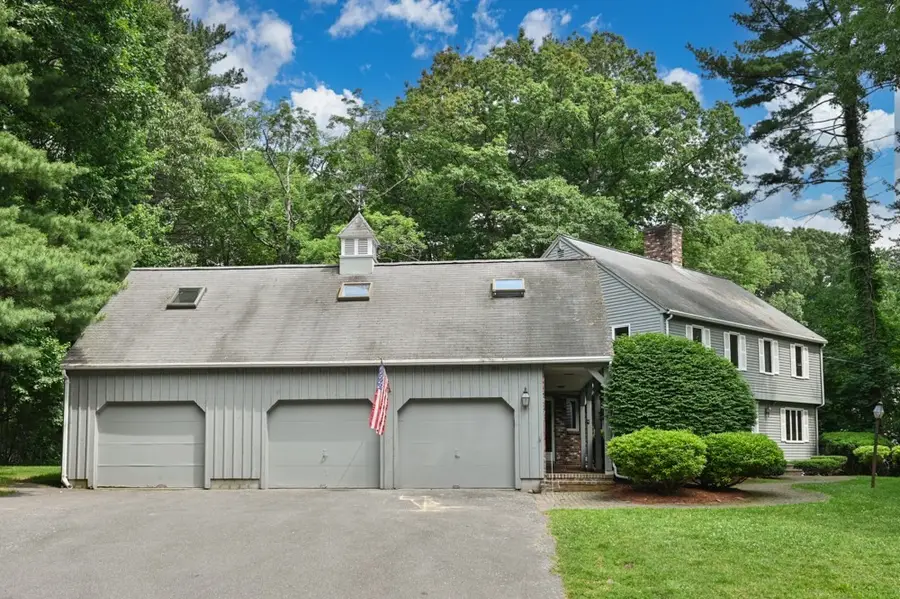 18 Strawberry Hill Ln, Danvers, MA 01923 - #3