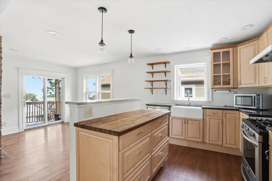 16-18 Logan St, Boston, MA 02119 - #3