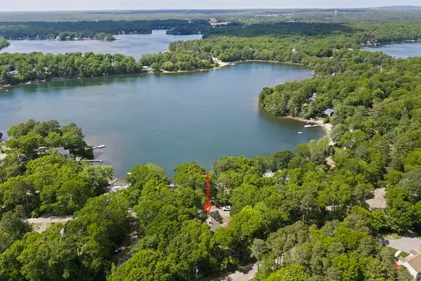 131 Lakeview Blvd, Plymouth, MA 02360