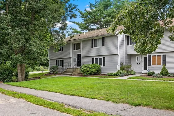6 Beals Cove #B, Hingham, MA 02043