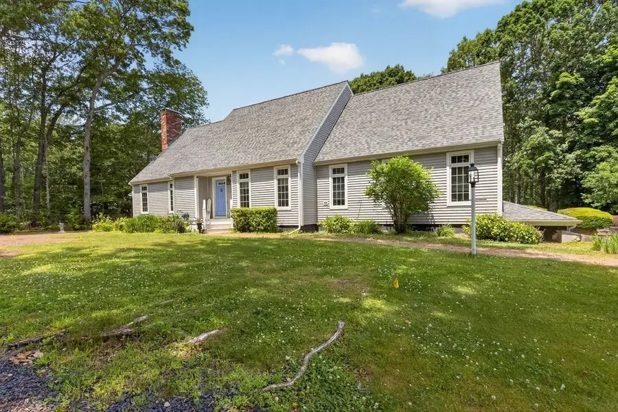 346 Judson St, Raynham, MA 02767 - #2