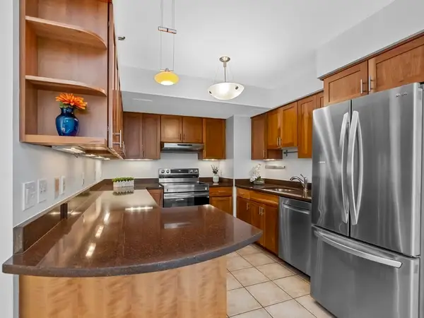 1731 Beacon #202, Brookline, MA 02445