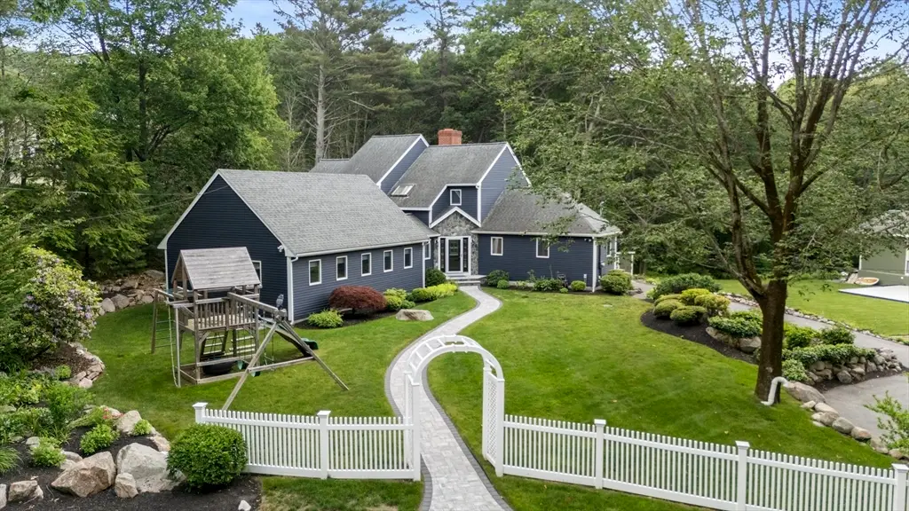 21 Forest Lane, Manchester, MA 01944 - #1