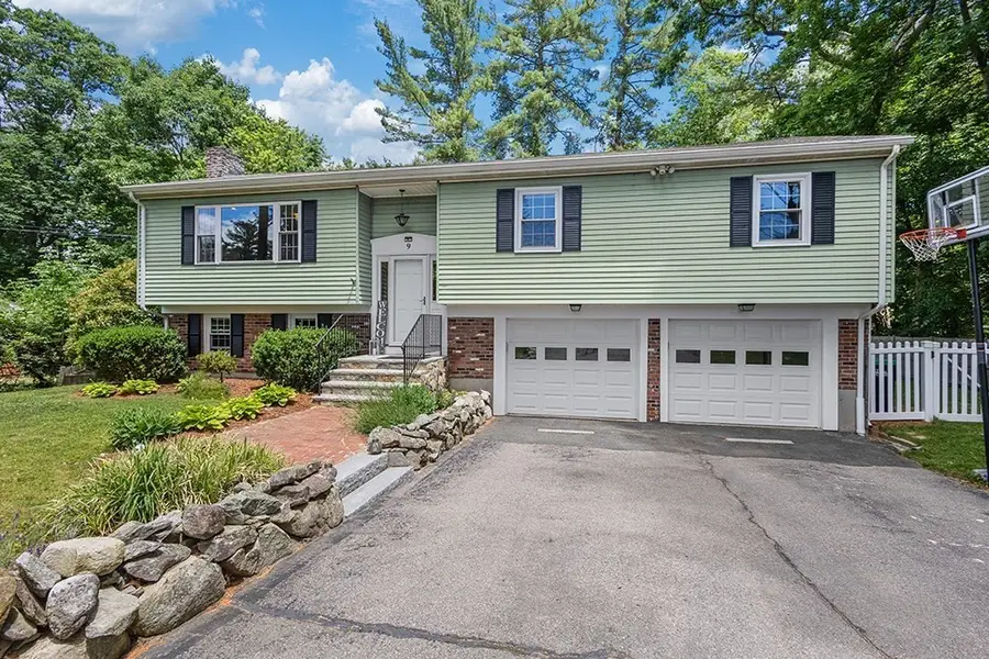 9 Lakeshore Dr, Norfolk, MA 02056 - #3