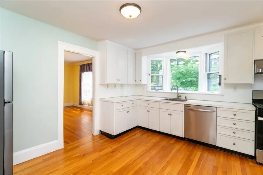 142 Jackson St, Newton Center, MA 02459 - #3