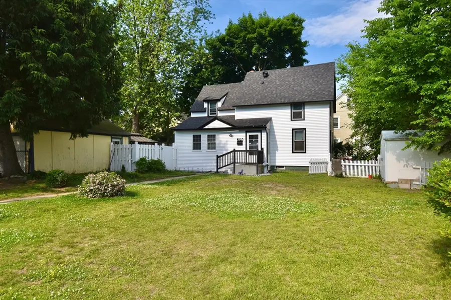 106 Suffolk St, Springfield, MA 01109 - #2