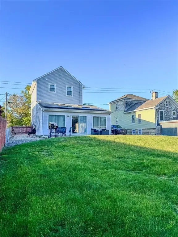 103 Tucker St, Fall River, MA 02724 - #3