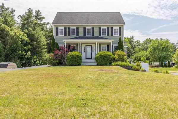 18 Bethel Way, Wareham, MA 02576