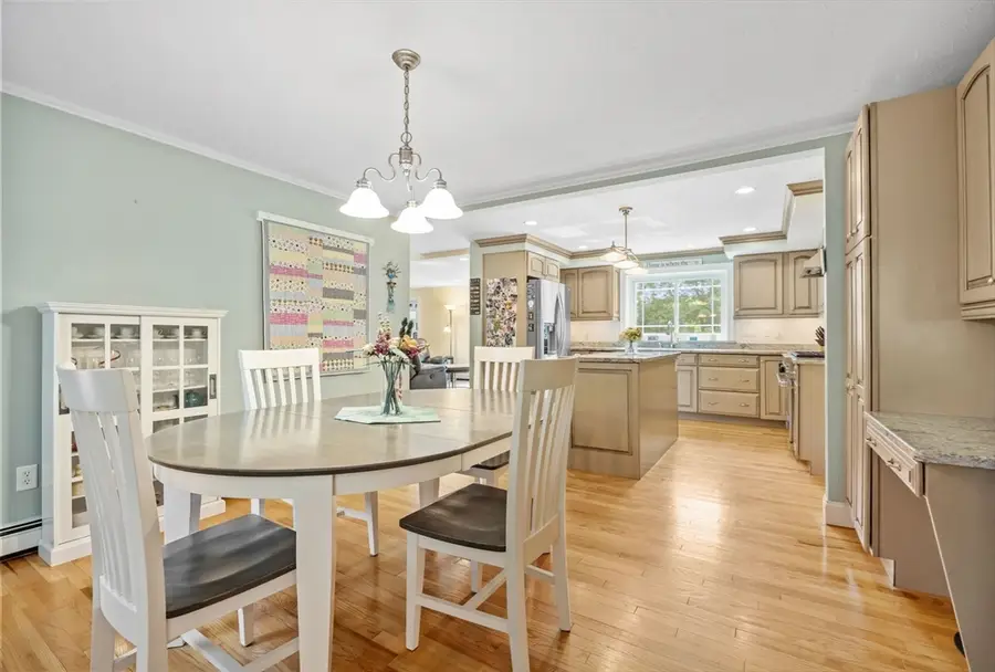 35 Raymond Road, Plymouth, MA 02360 - #3