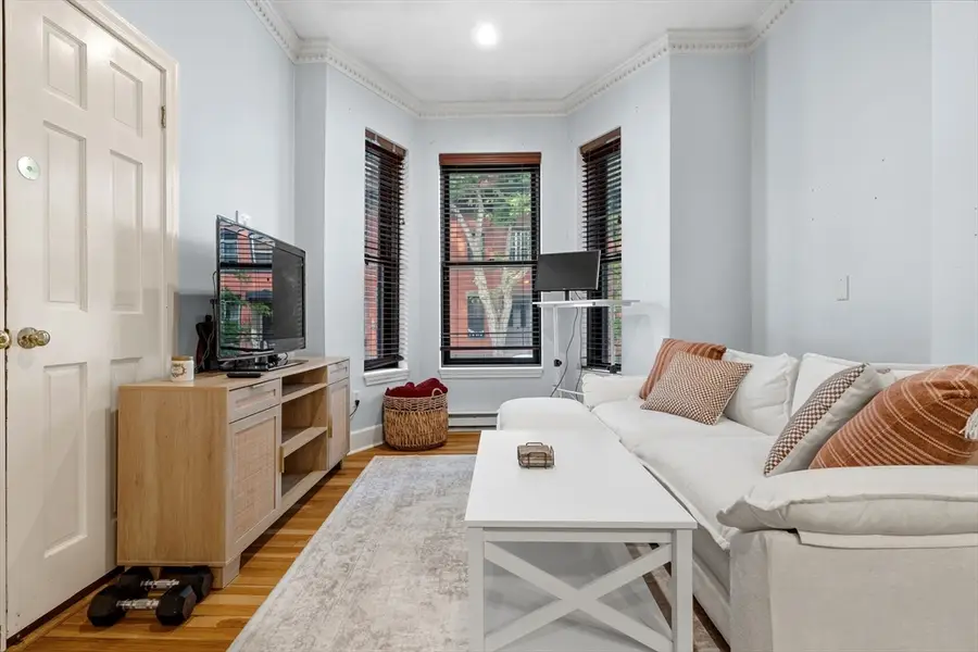 290 K St #2, Boston, MA 02127 - #2
