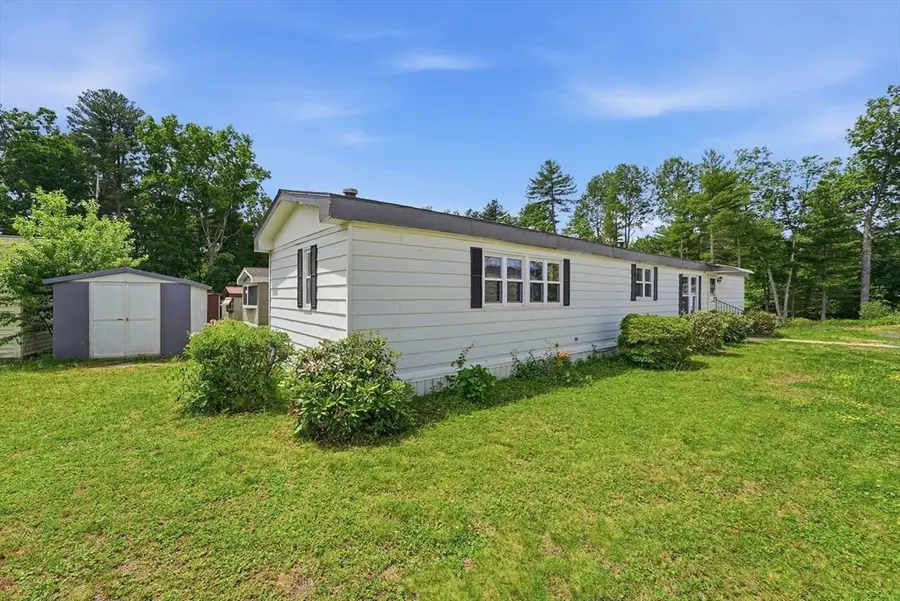 21 Fourth Ave, Westfield, MA 01085 - #3