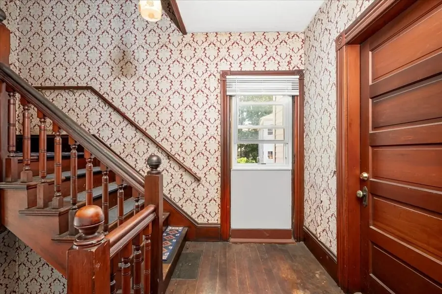 60 Esther St, Worcester, MA 01607 - #3