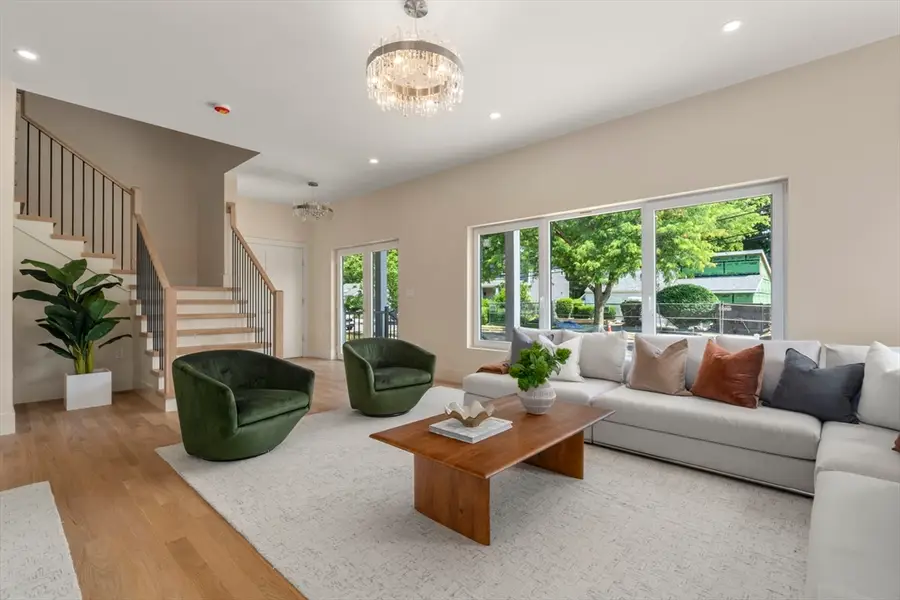 58 Bontempo Rd, Newton, MA 02459 - #2